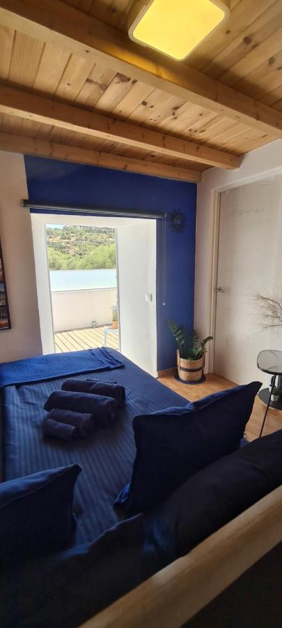Beautiful House In Stunning Nature, 22 Minutes From Beaches, 5 Minutes To Lake, Air Condition Cool And Heat, And Very Fast Internet In All Rooms, Dishwasher, Washing Machine And Induction Cooking シルヴェス エクステリア 写真